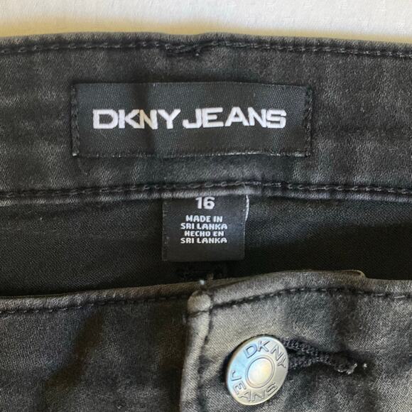 DKNY Women Denim Shorts size 16, Black - Picture 8 of 10